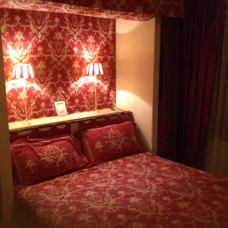 Regina Hotel